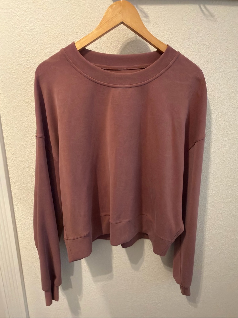 Lululemon Crewneck